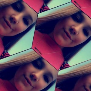 Meet your Posher, Alexus